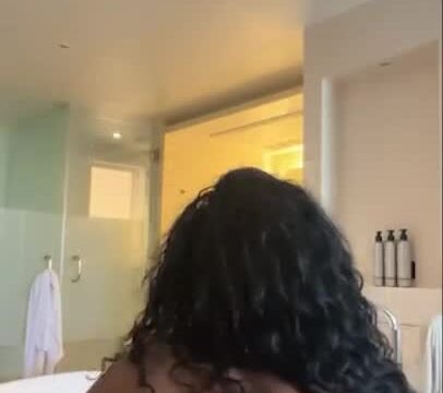 Qimmah Russo OF leak Video – Takes off underwear full nude