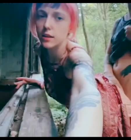 Elles onlyfans leak sextape – Forest fuck / Extreme Orgasm